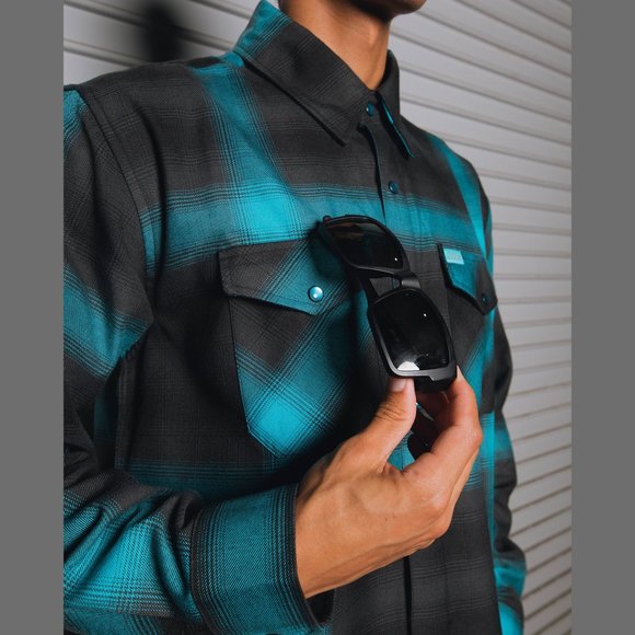 DIXXON FLANNEL - CRUSHER Flannel Shirt - Men's XL - Picture 8 of 9